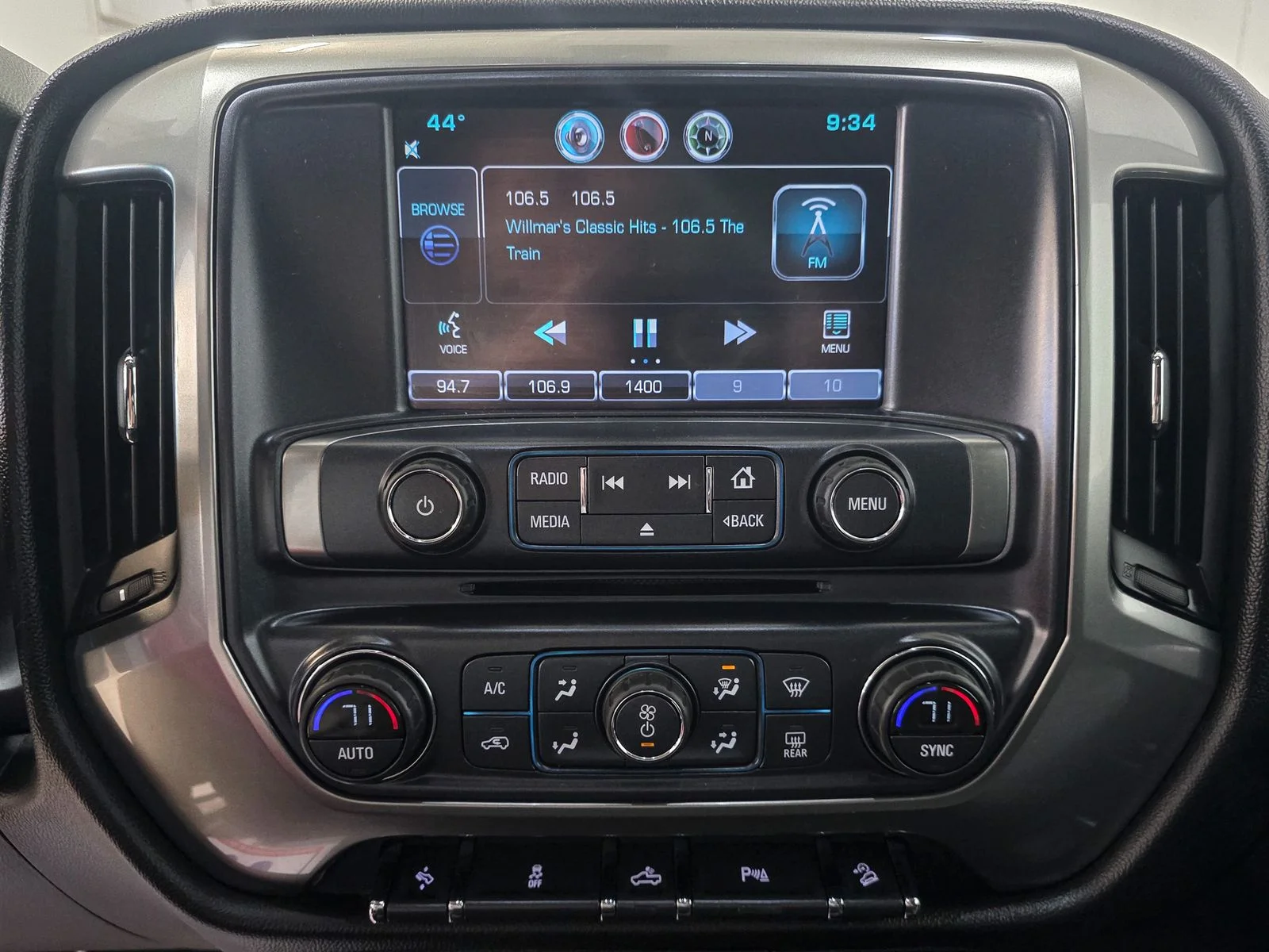 Used 2016 Blue Chevrolet LT image 26