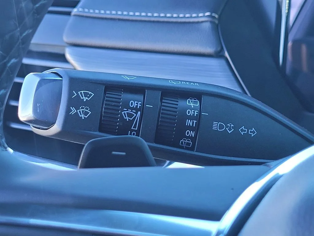 2026 GMC Acadia Elevation - Photo 25