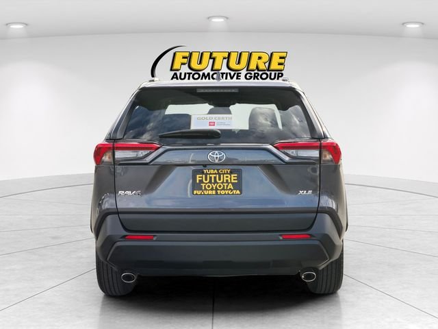 Used 2025 Gray Toyota XLE image 5