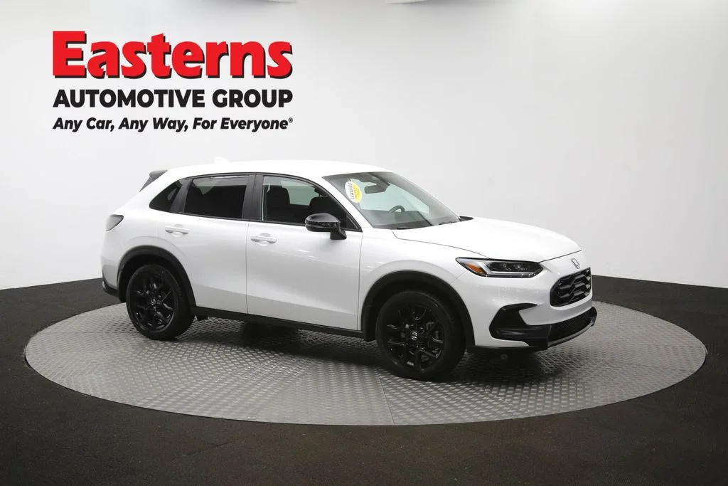 Used 2023 White Honda Sport image 46