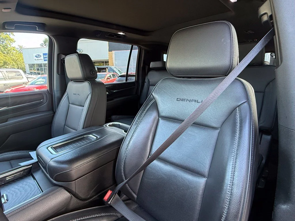 Used 2024 Onyx Black GMC Denali image 22