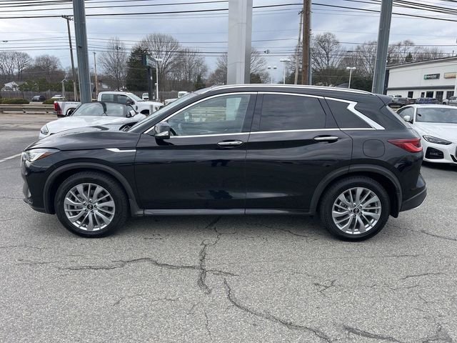Certified Used 2023 Black INFINITI LUXE image 6