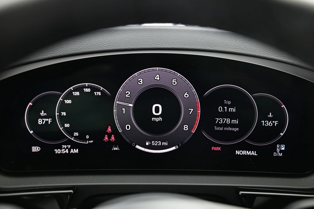 Used 2024 White Porsche  image 33