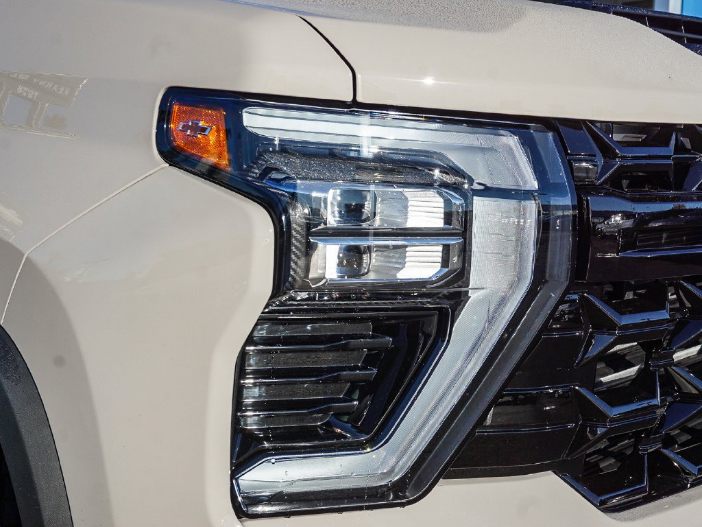 New 2026 White Sands Chevrolet ZR2 image 10