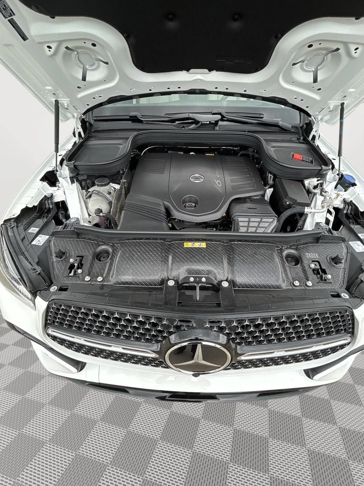 New 2026 Polar White Mercedes-Benz GLE 450 image 28