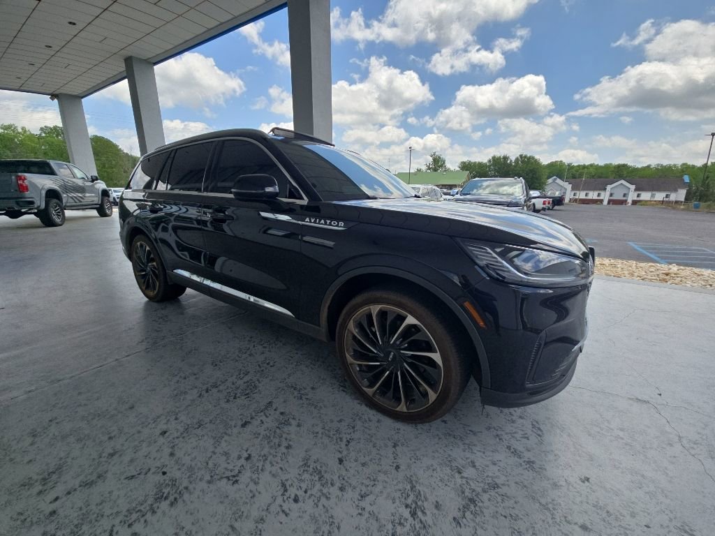 2025 Lincoln Aviator