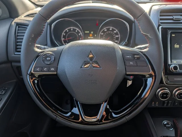 New 2026 White Diamond Mitsubishi 2.0 TRAIL EDITION image 7