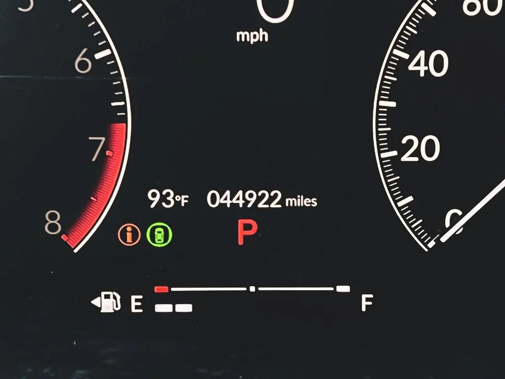 Certified Used 2024 Meteorite Gray Metallic Honda 2.0L 4D LX image 48