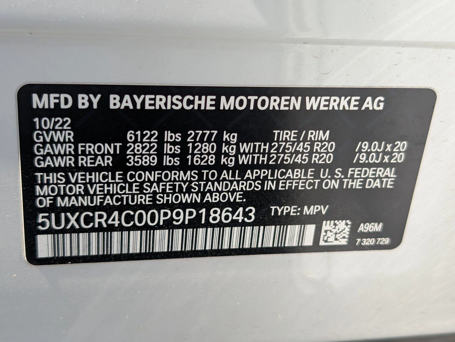 Used 2023 Mineral White Metallic BMW sDrive40i image 39