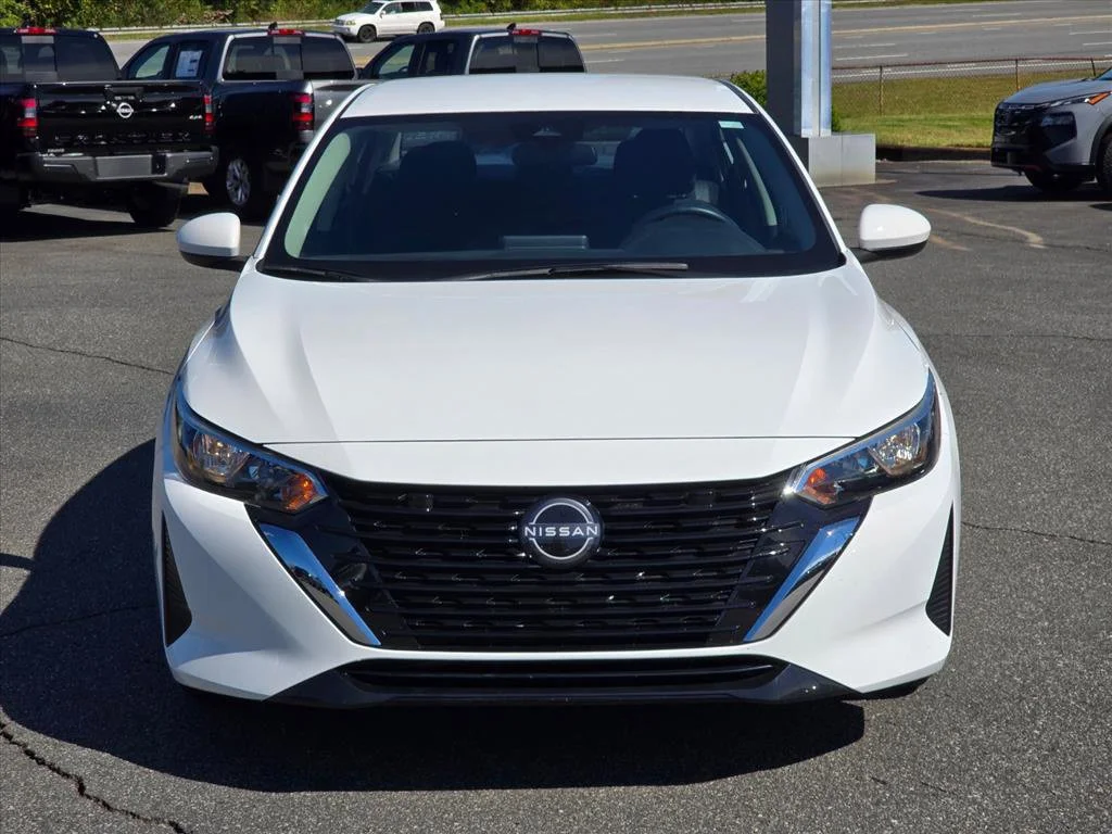 Used 2025 White Nissan S image 22