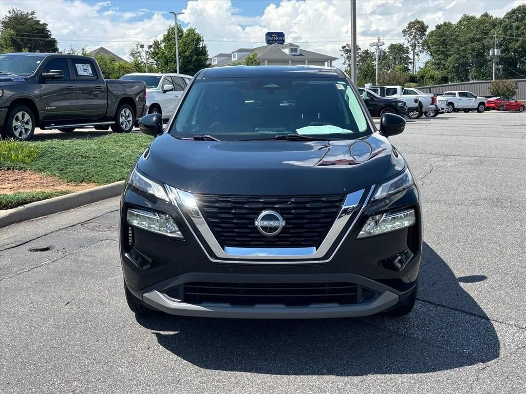 Used 2022 Black Nissan SV image 22