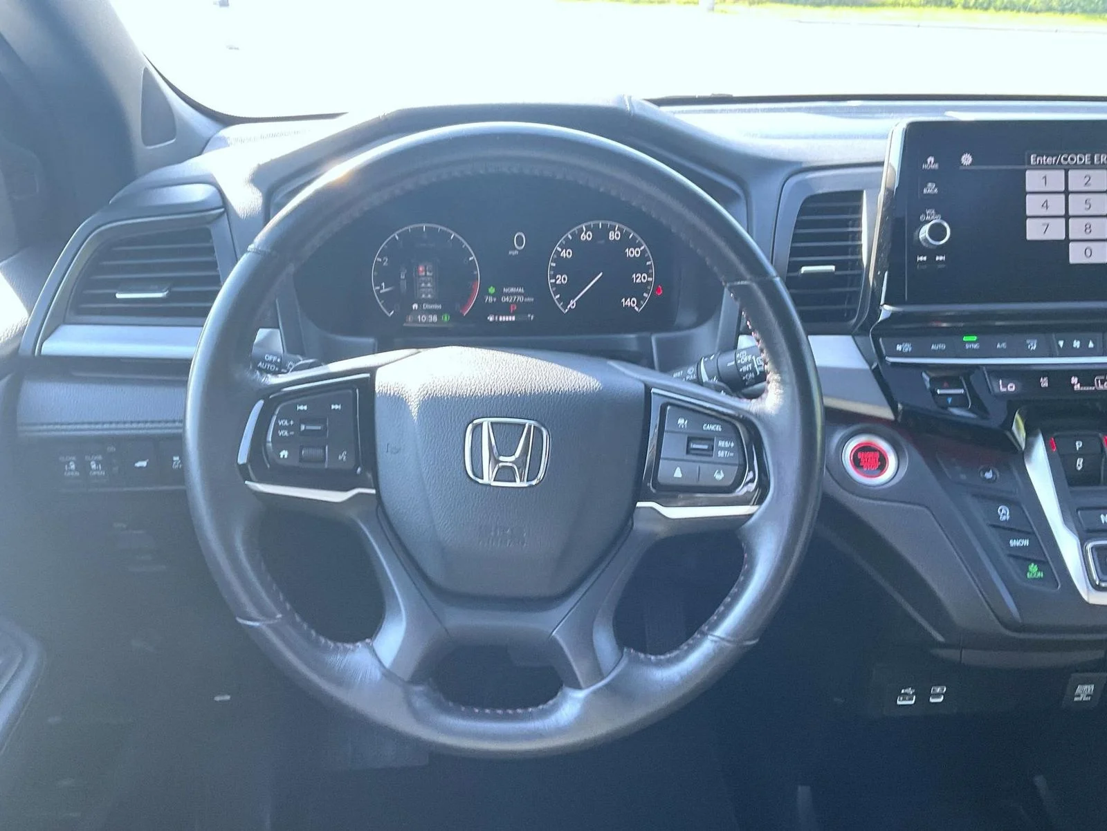 Used 2025 Gray Honda Sport-L image 13