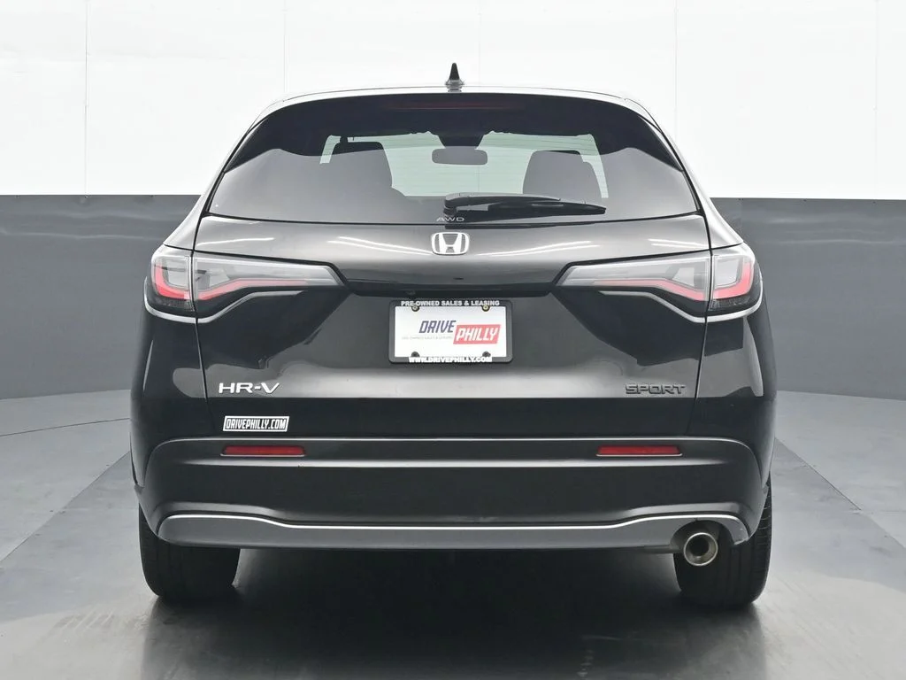 Used 2023 Black Honda Sport image 5