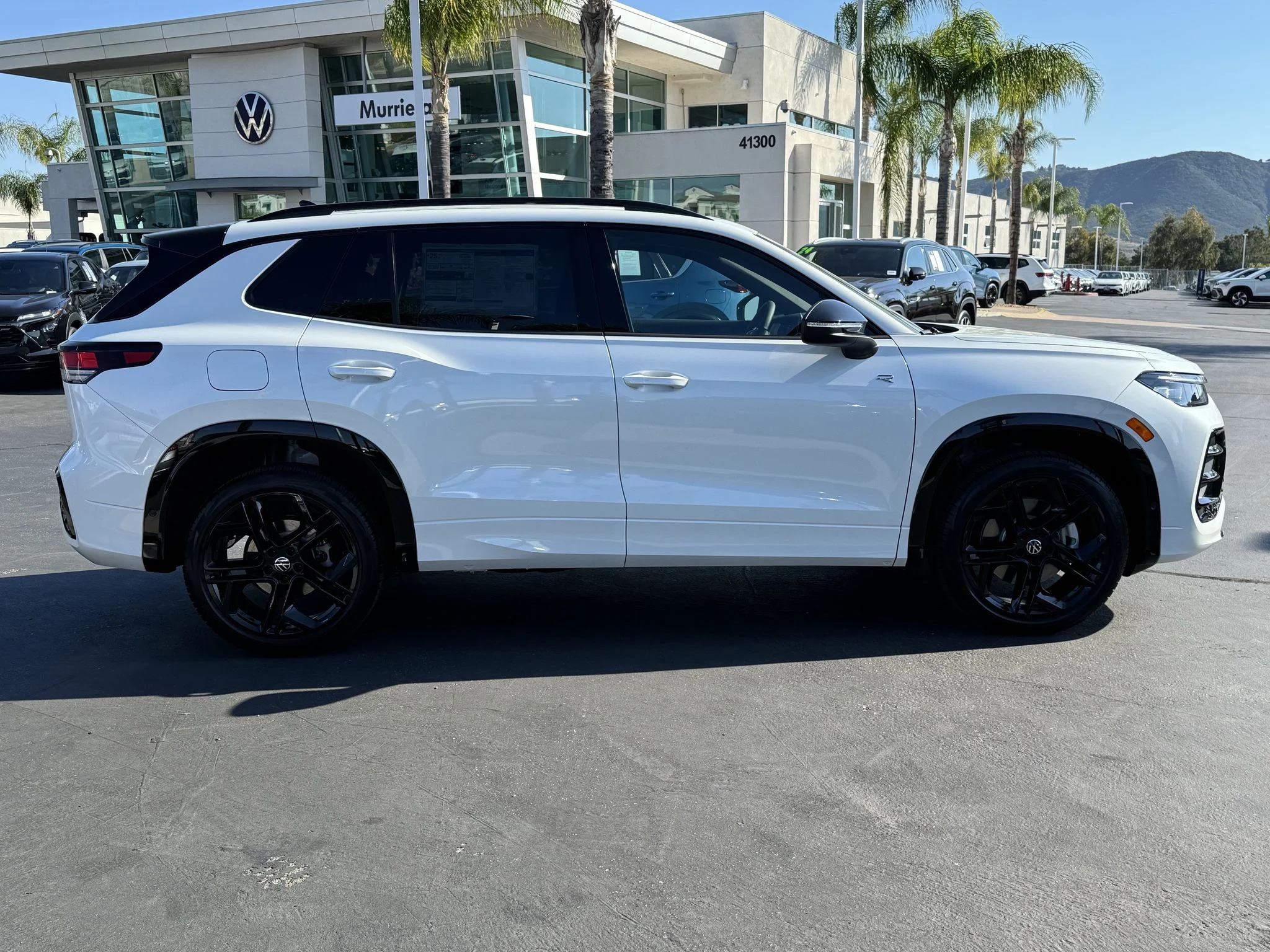 New 2026 Opal White Pearl Volkswagen SE R-Line Black image 8