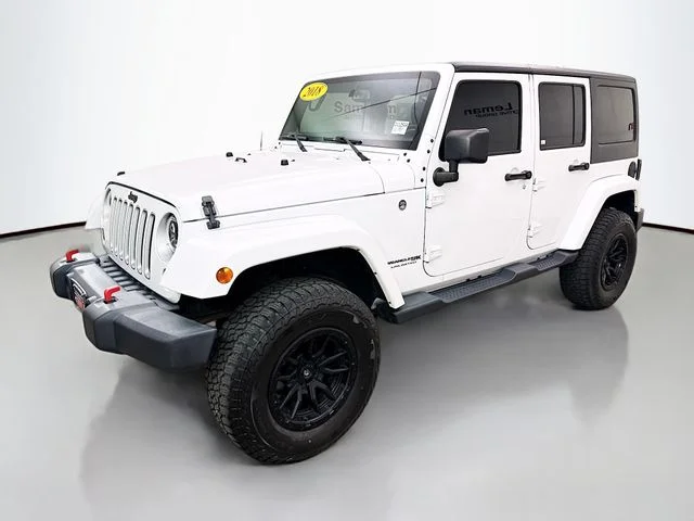 Used 2018 White Jeep Unlimited Sahara image 3