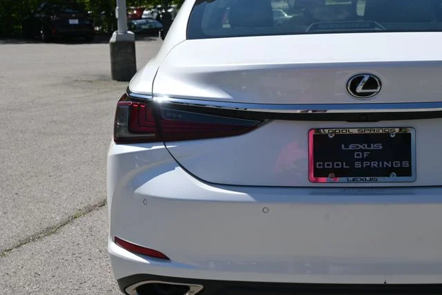 Certified Used 2021 EMINENT WHITE PEARL Lexus 350 Ultra Luxury image 5