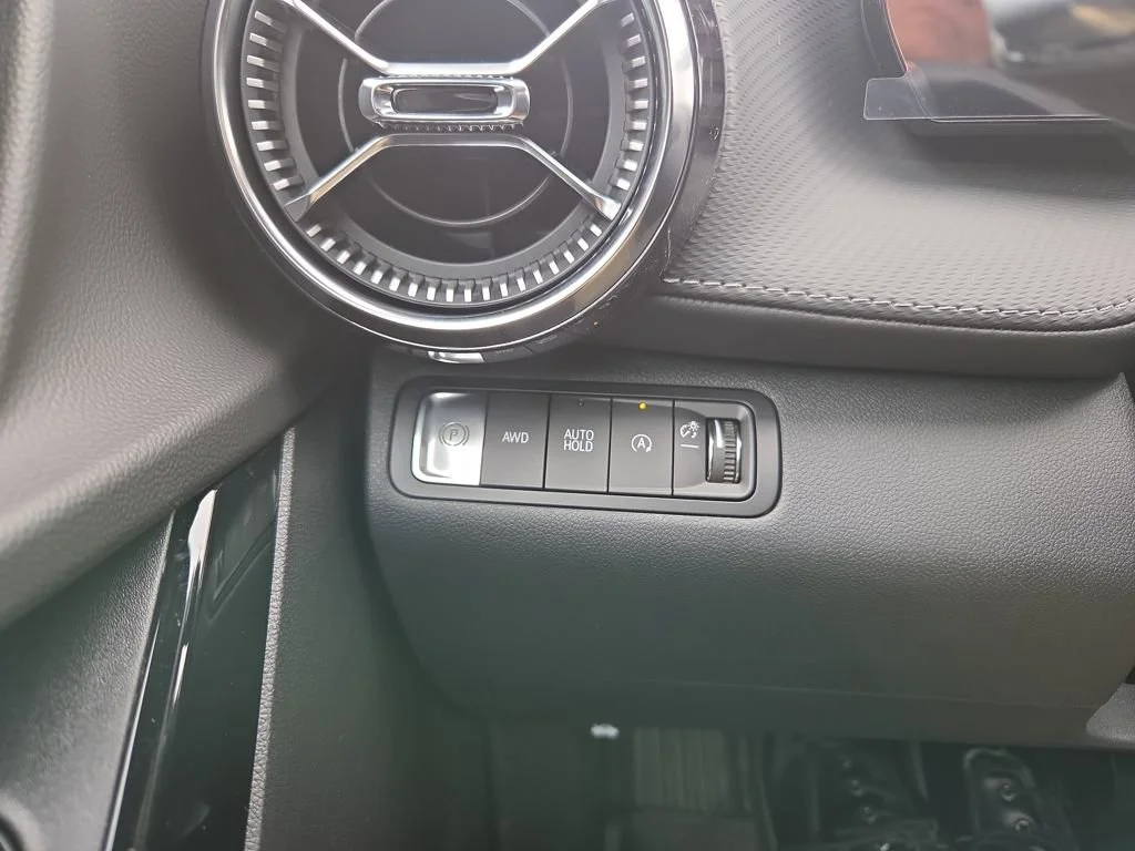 2026 Chevrolet Equinox LT - Photo 20