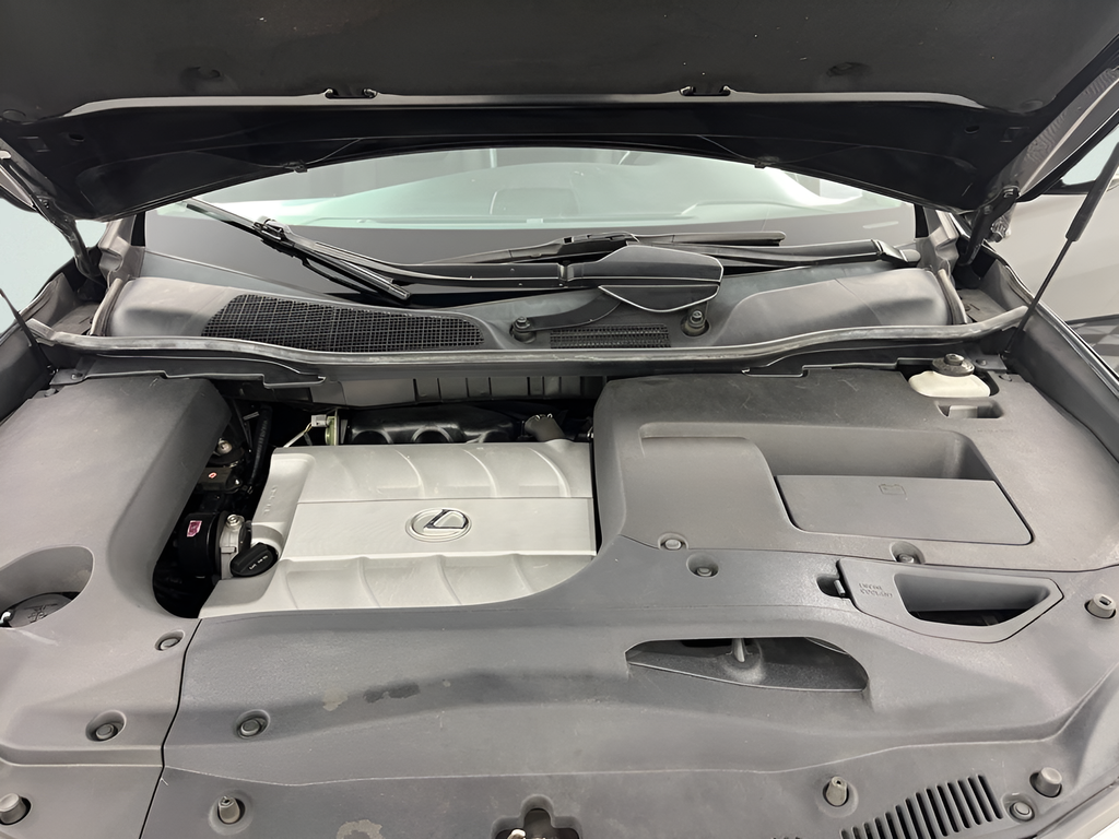 Used 2014 Black Lexus 350 image 18