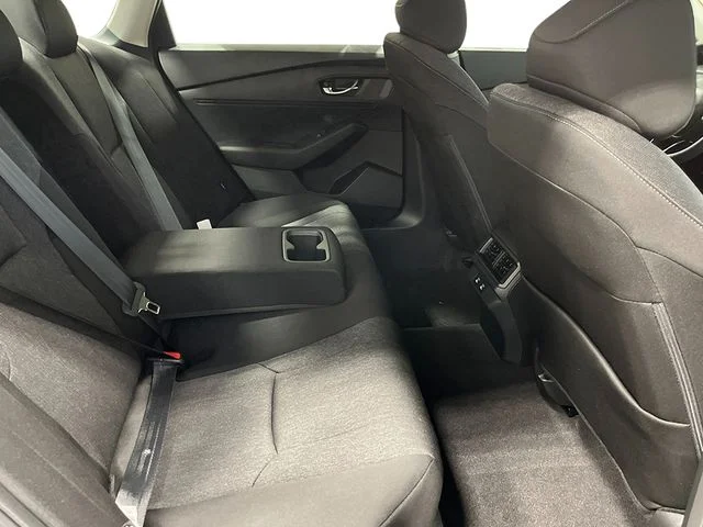 New 2026 Platinum White Pearl Honda LX image 22