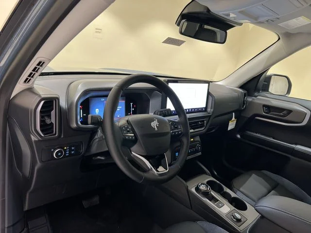 New 2026 Azure Gray Metallic Tri-Coat Ford Outer Banks® image 38