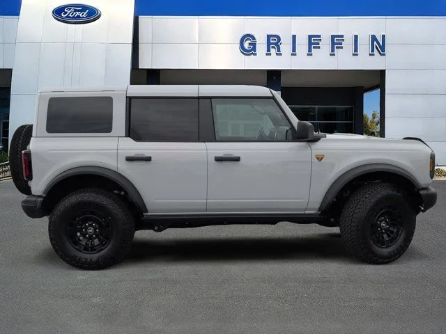 New 2026 Avalanche Gray Ford Badlands® image 3