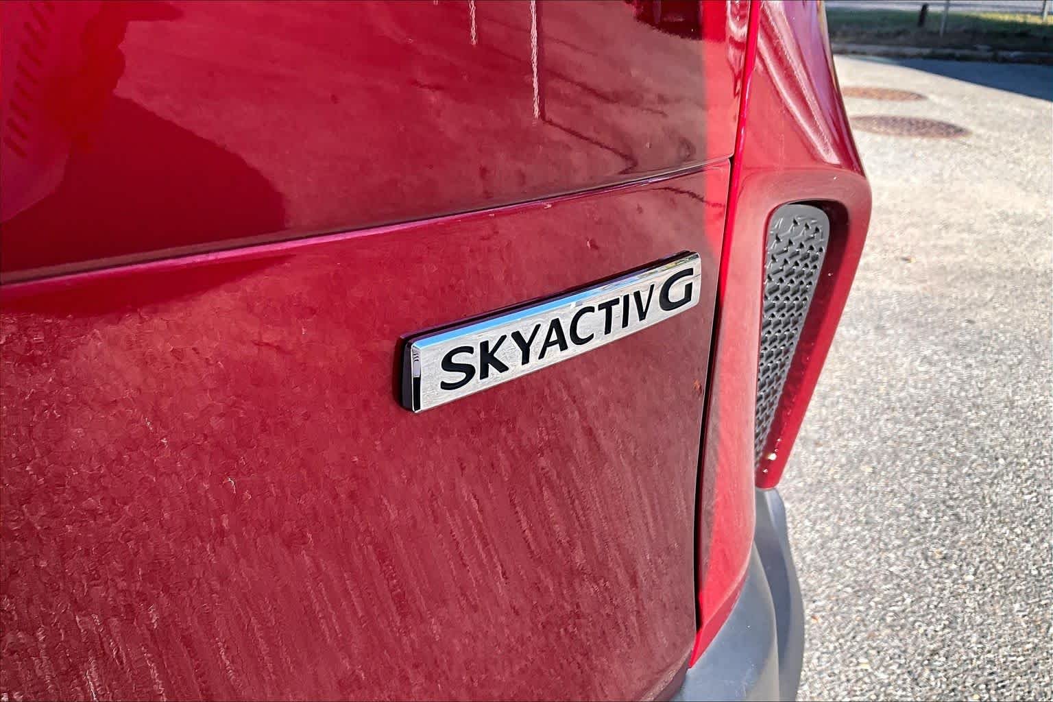 Used 2025 Soul Red Crystal Metallic Mazda 2.5 S Preferred Package image 10
