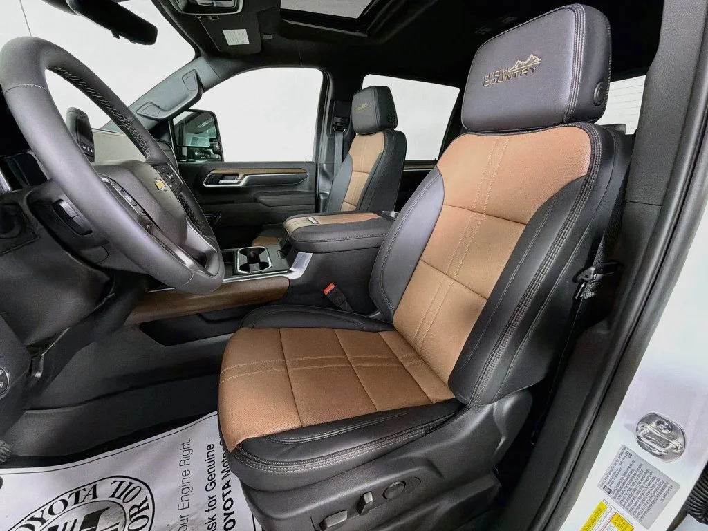2026 Chevrolet Silverado 2500 HD High Country - Photo 12