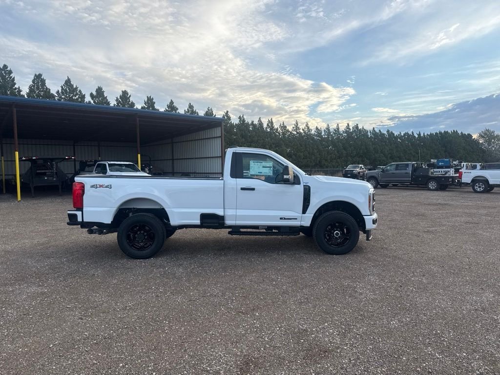 New 2026 Oxford White Ford XL image 8