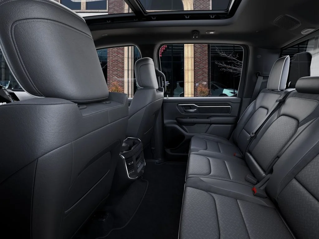 New 2026 Diamond Black Crystal Pearl-Coat Exterior Paint RAM Laramie image 23