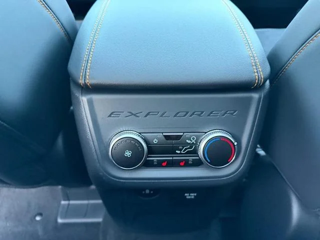 New 2026 Space White Metallic Ford Tremor® image 39