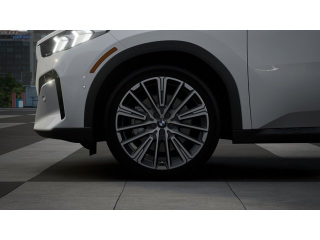 New 2027 Alpine White BMW  image 7