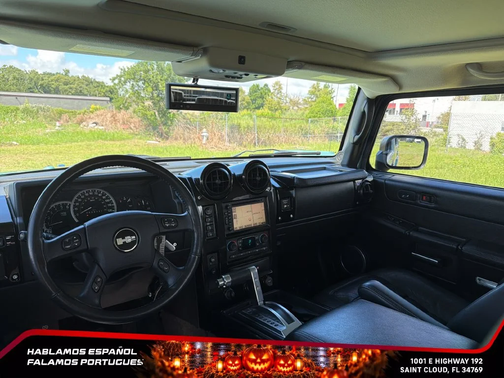 Used 2007 Glacier Blue Metallic HUMMER SUT image 31