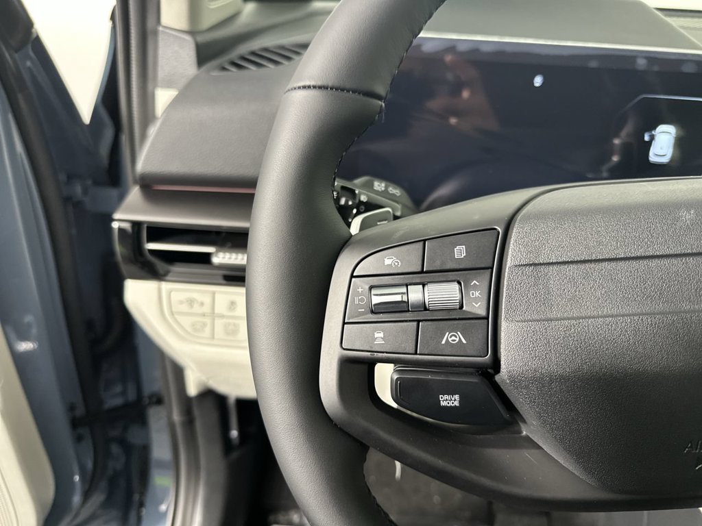 New 2027 Heritage Blue Kia SX Prestige image 6