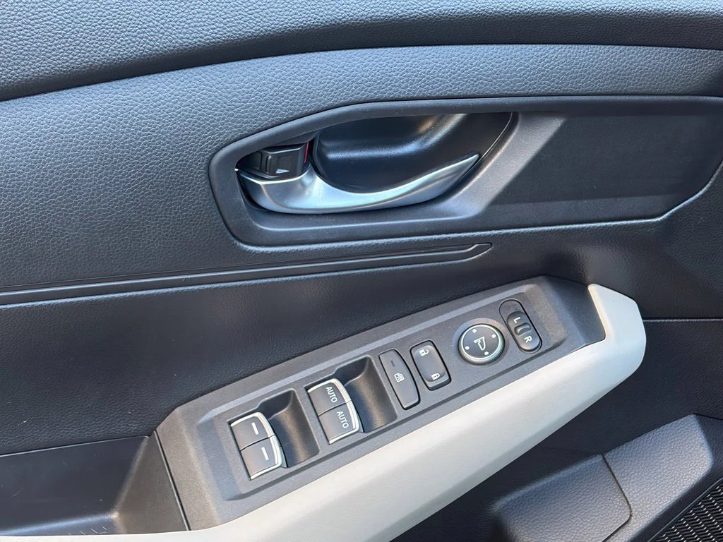 2023 Honda Accord LX - Photo 20
