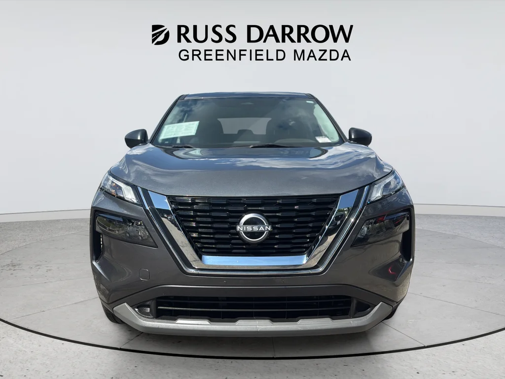 Used 2023 Gray Nissan S image 8