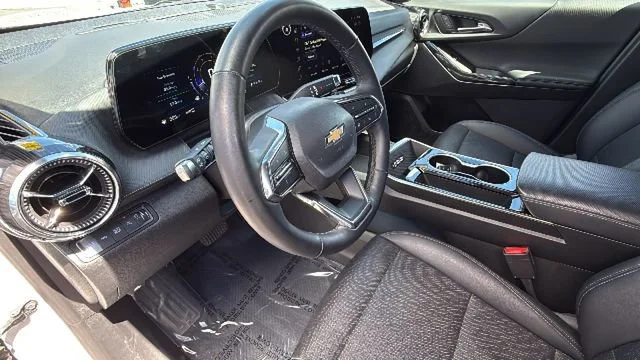 2025 Chevrolet Equinox LT - Photo 10