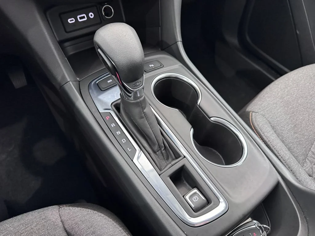 2024 Chevrolet Equinox LT - Photo 23