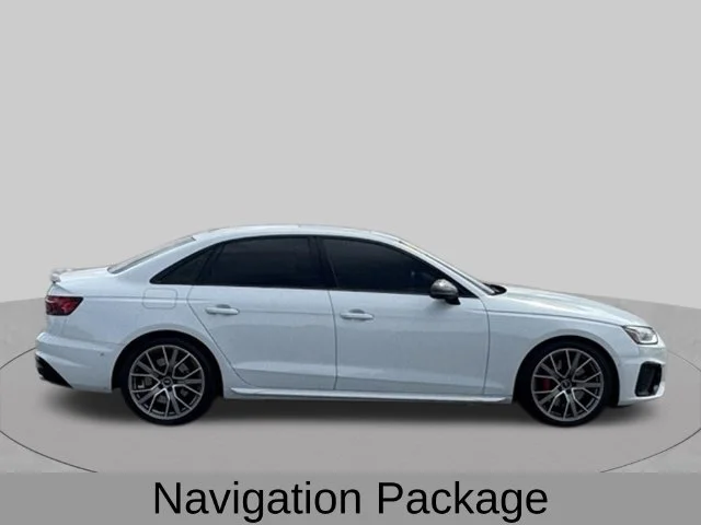 Used 2021 White Audi 3.0T Prestige image 3