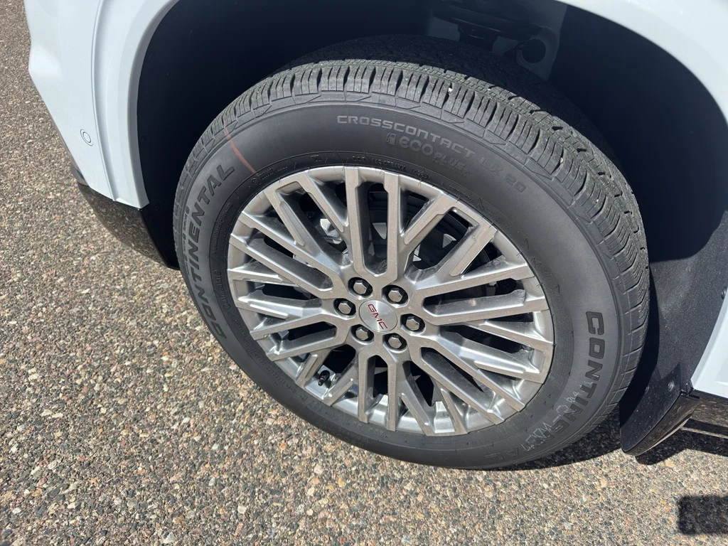 New 2026 Glacier White Tricoat GMC Denali image 28
