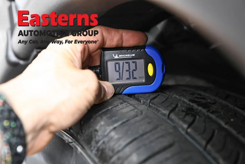 Used 2023 Gray Nissan SL image 30