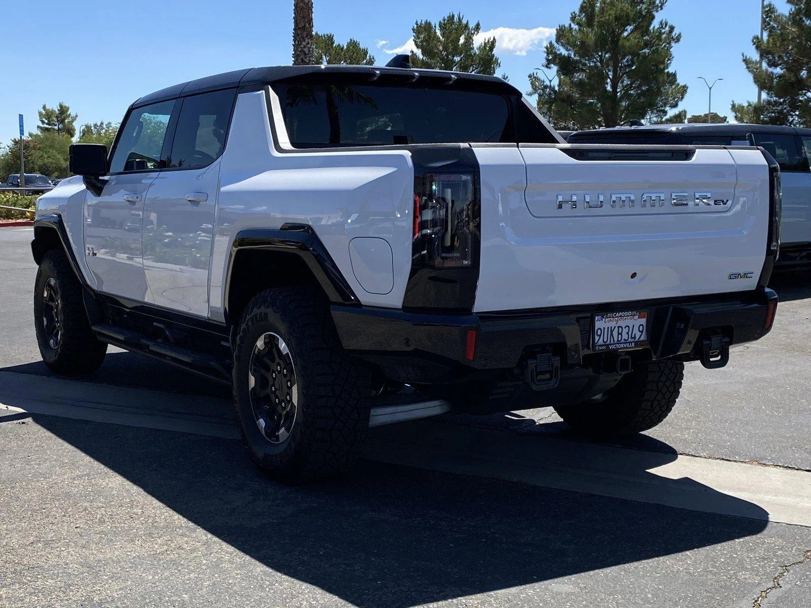 New 2025 Interstellar White GMC 3X image 4