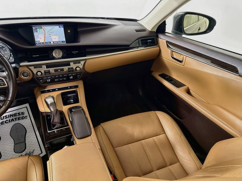 Used 2016 Nebula Gray Pearl Lexus Base image 25