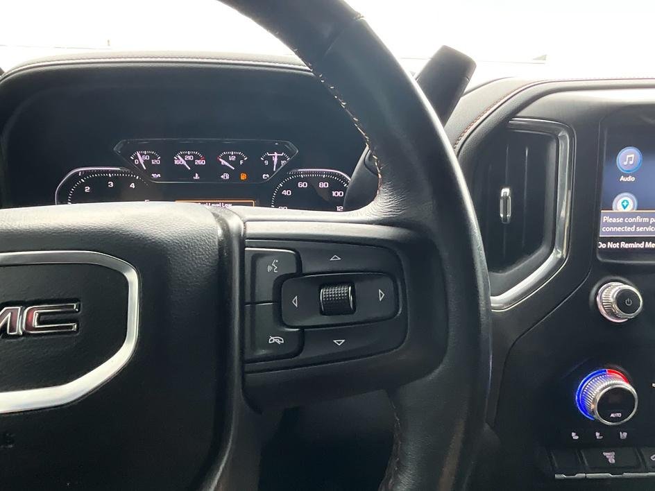 Used 2021 White GMC AT4 image 23
