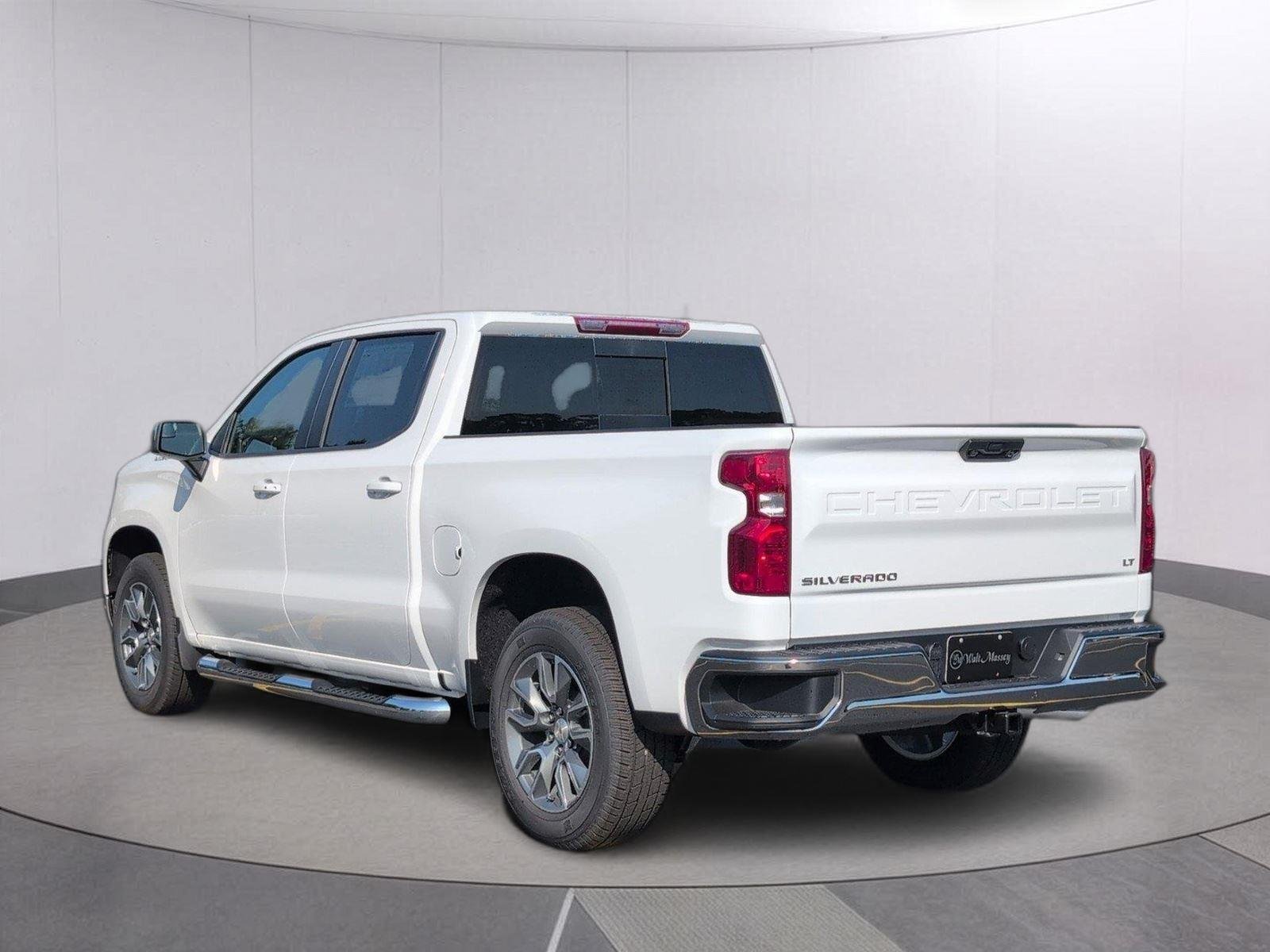 2026 Chevrolet Silverado 1500 LT - Photo 3