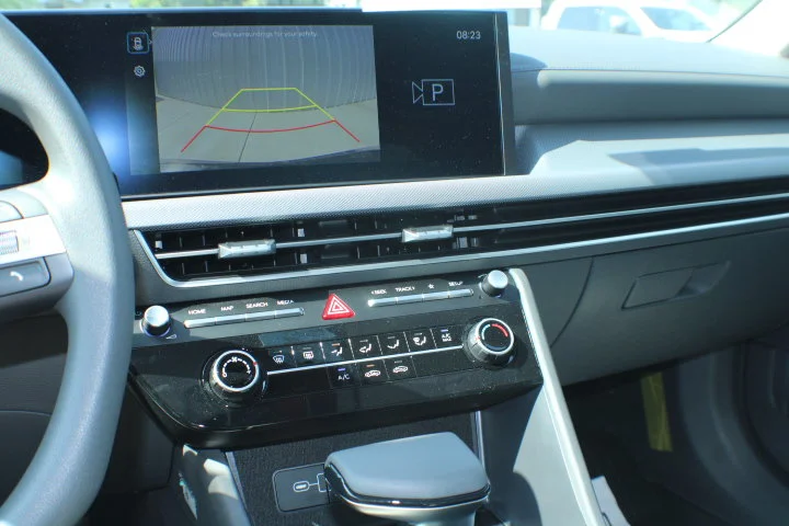 Used 2025 Carbon Blue Hyundai SE image 12
