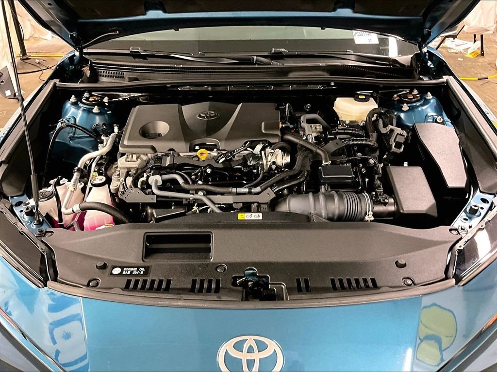 Used 2025  Toyota LE image 28