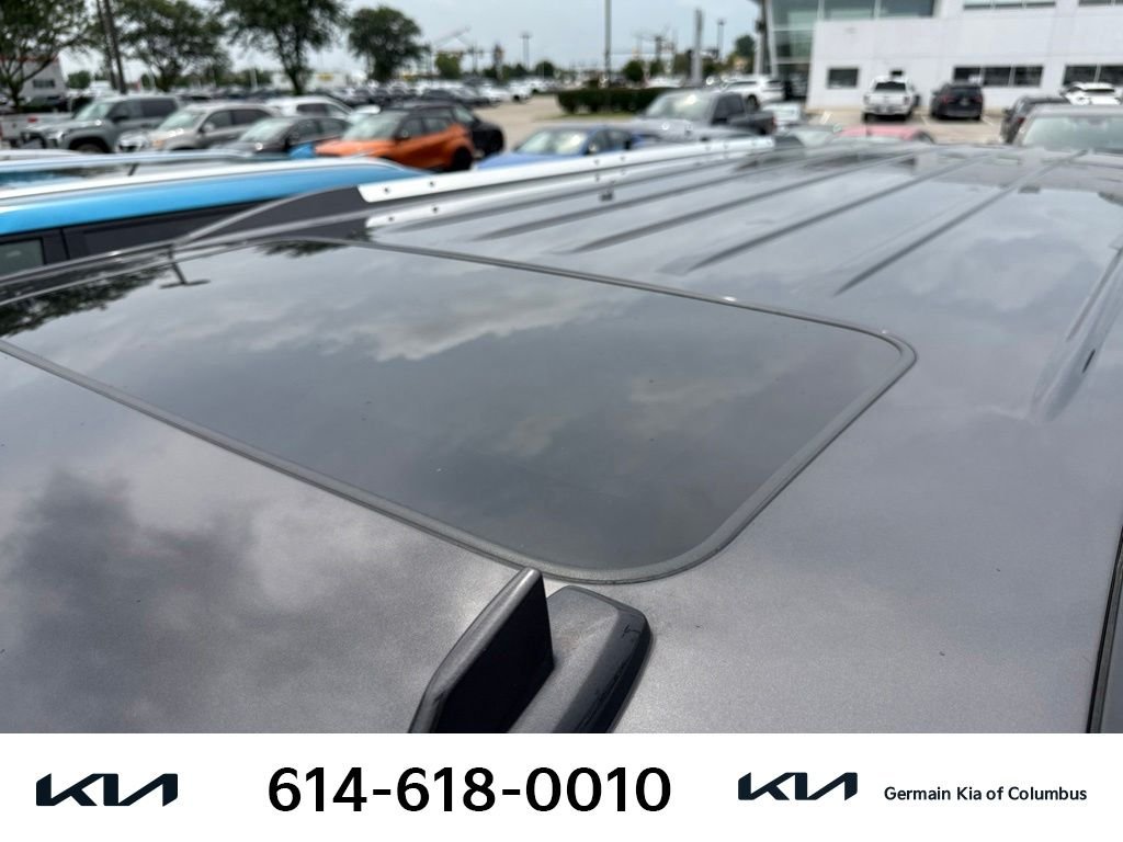 Used 2017 Gray Chevrolet Premier image 7