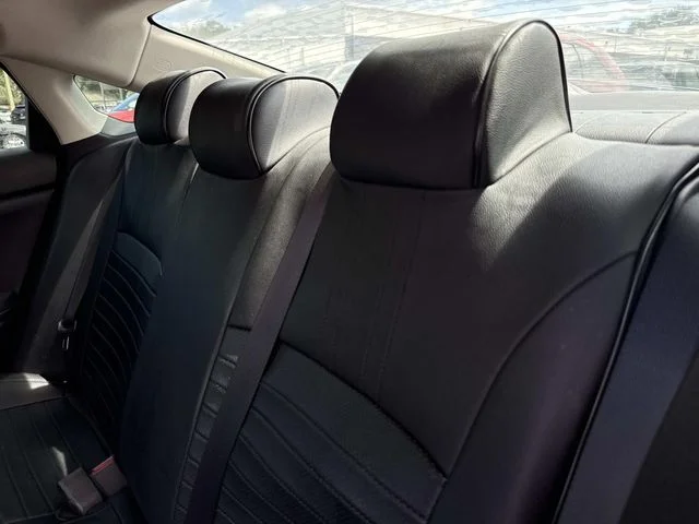 Used 2017  Honda EX-T image 14