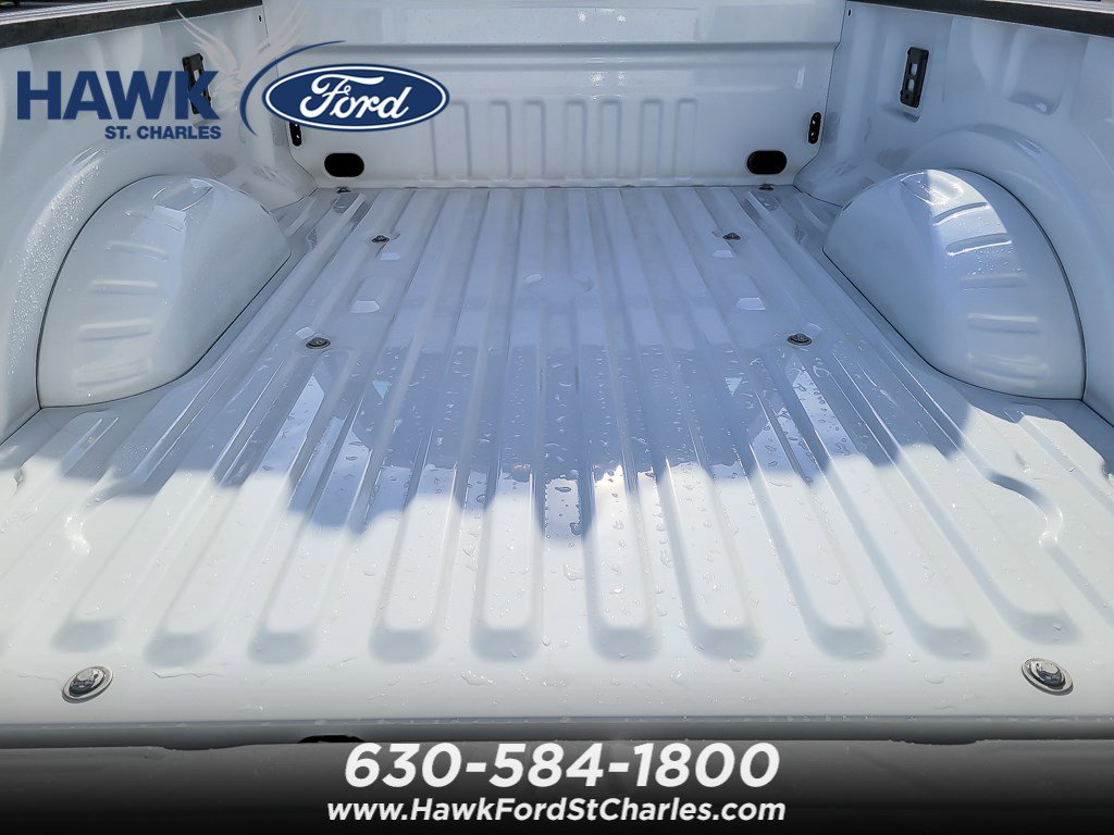 New 2026 Oxford White Ford F-250® XL image 15