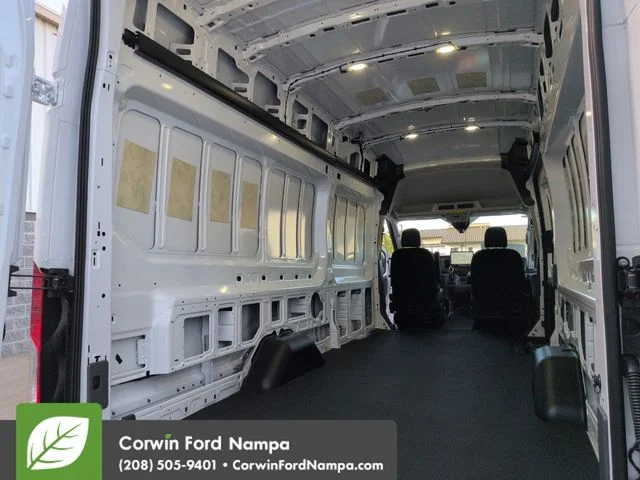 New 2026 Oxford White Ford Base image 25